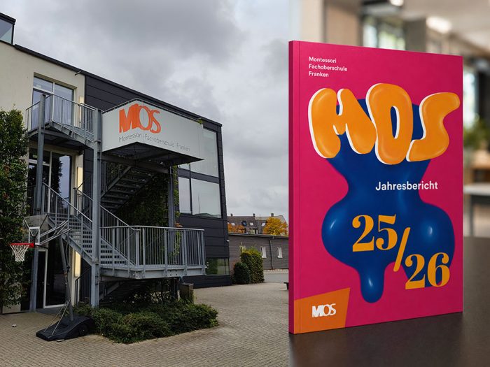 Collage aus einer Aufnahme des Schulgebäudes der Montessori Fachoberschule Franken und einer Abbildung des Jahresberichts (Cover).